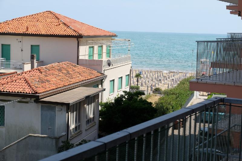 foto 11 appartamento Jesolo Condominio Shopping Center