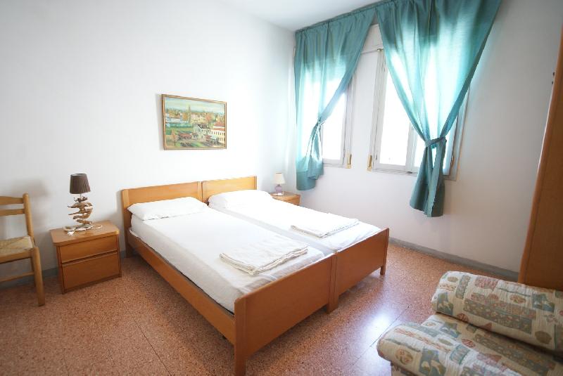 appartamento disponibile in affitto VILLA DEI PINI 10