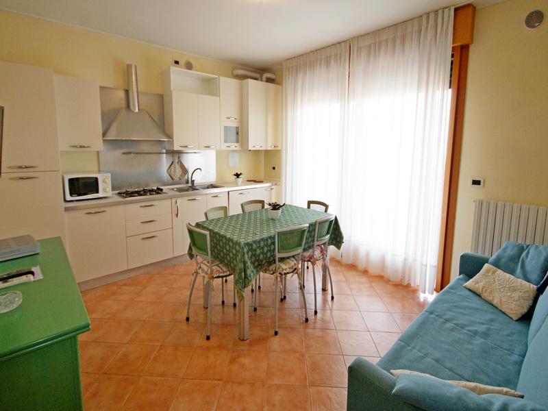 Casa Jesolo RES. VILLA ELSA A19