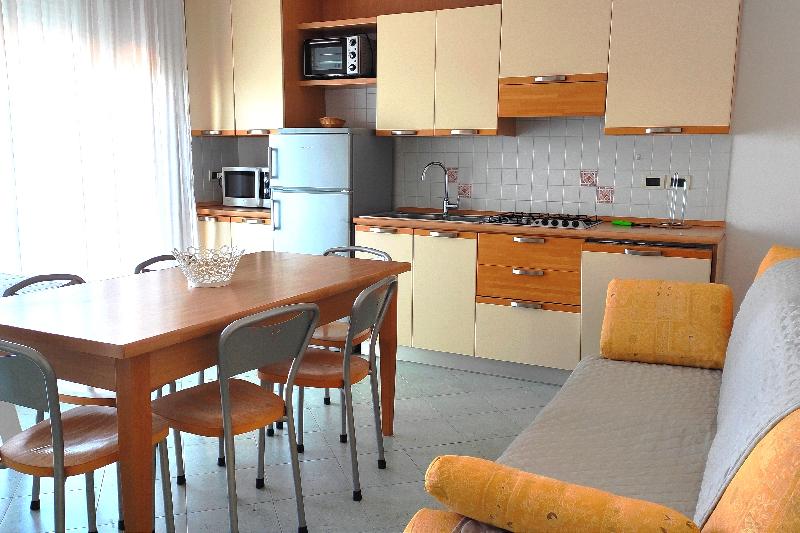 appartamento disponibile in affitto RES. VILLA ELSA A24